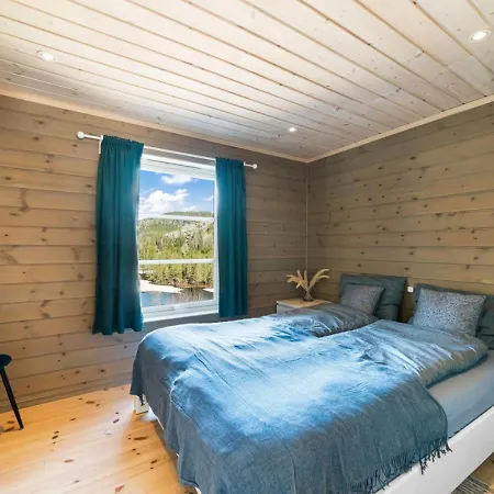 Eribo With Panoramic & Mountain View Holiday home Lona